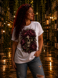 Skull & Roses - Dein neues Statement T-Shirt mit düsterer Eleganz