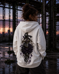 Dein „Serpent Blade“ Zip Hoodie – Dunkle Eleganz trifft auf Funktionalität